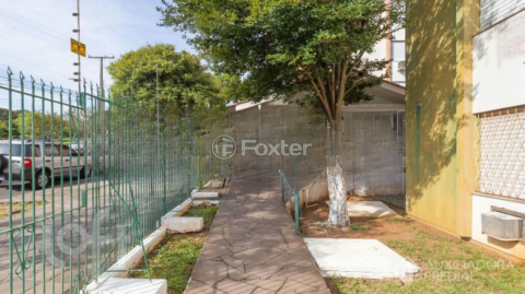Image 21 - 997431