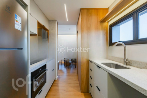 Image 8 - 997459
