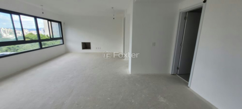 Image 8 - 997479