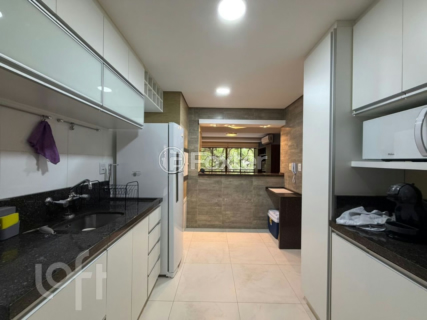 Image 3 - 997491