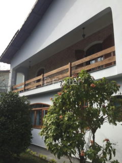 Image 23 - 997705