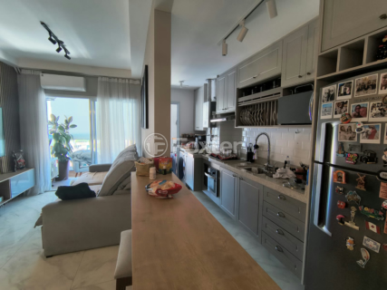 Image 3 - 997771