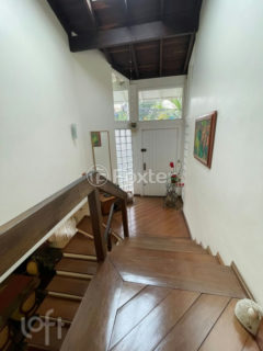 Image 40 - 997971