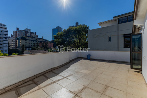 Image 35 - 997999