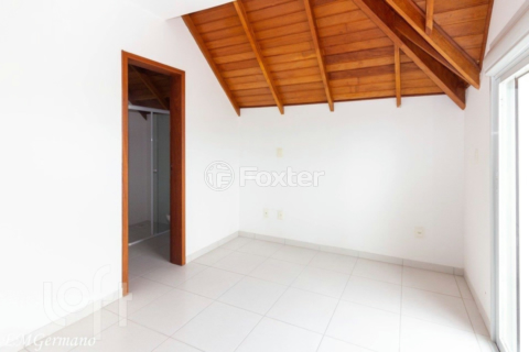 Image 22 - 998004