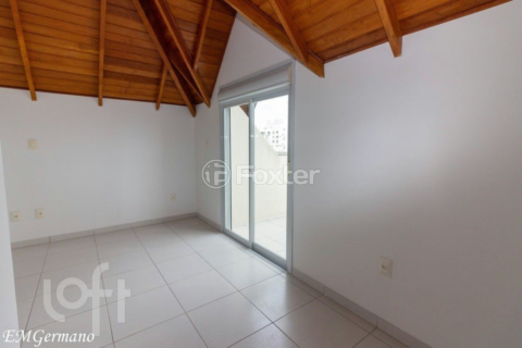 Image 21 - 998004