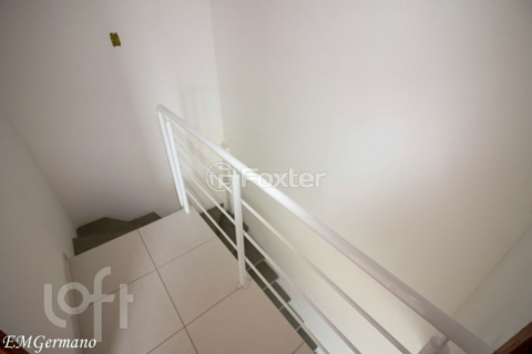 Image 27 - 998004