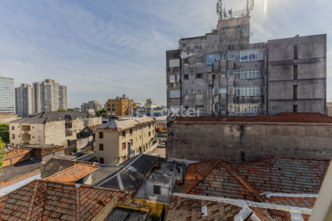 Image 7 - 998029