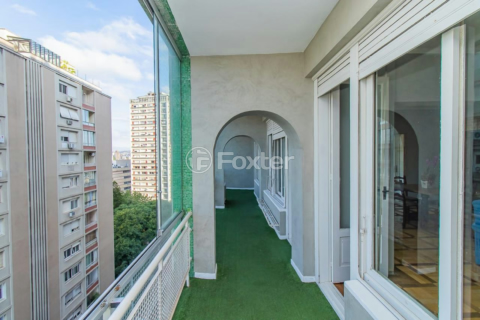 Image 31 - 998046