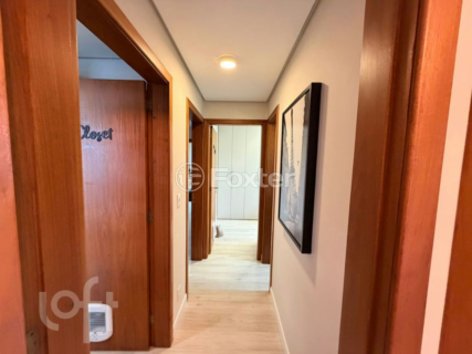 Image 30 - 998143