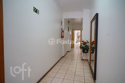 Image 11 - 998407