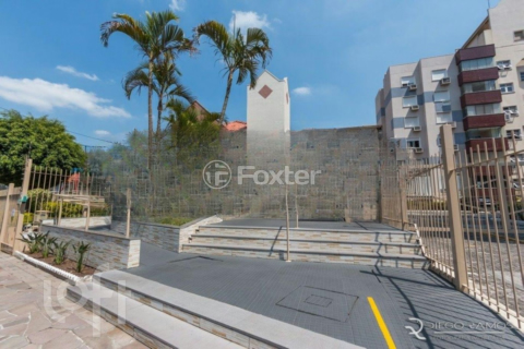Image 31 - 998518