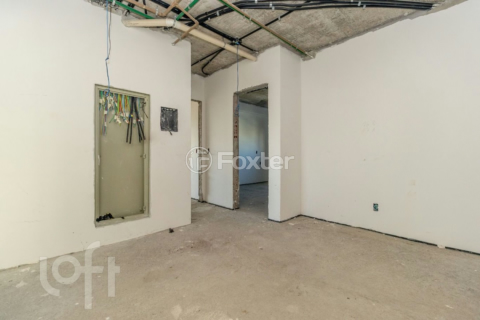 Image 38 - 998568