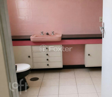 Image 7 - 998571