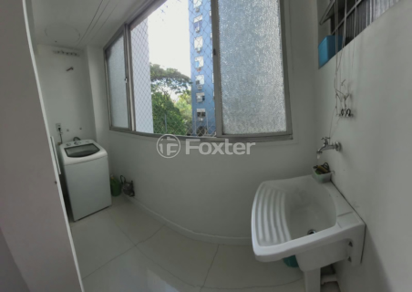 Image 7 - 998651