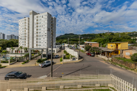 Image 7 - 998684