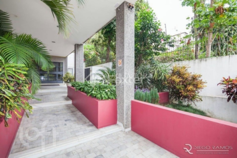 Image 3 - 998685