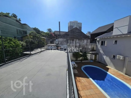 Image 35 - 998815