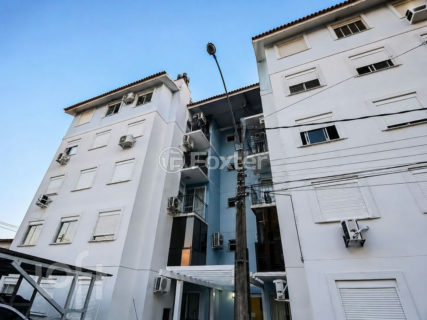Image 18 - 998827