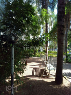 Image 16 - 998828