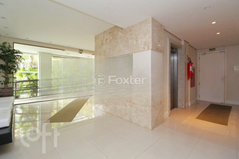 Image 6 - 998877