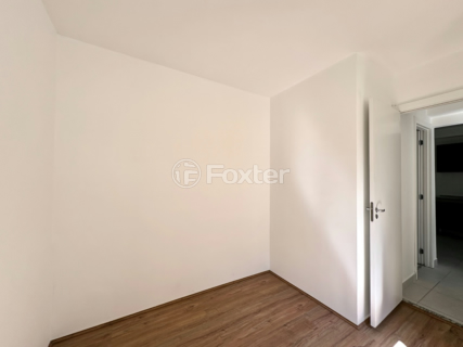 Image 8 - 998889