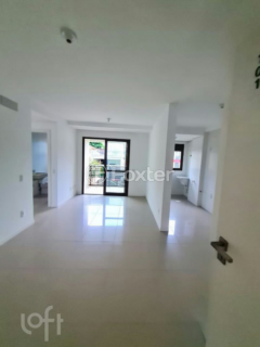Image 3 - 998894