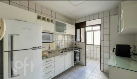 Image 3 - 998895