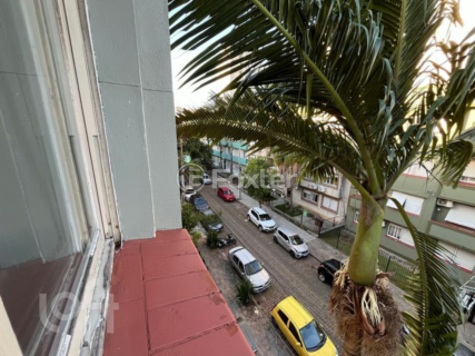 Image 38 - 998896