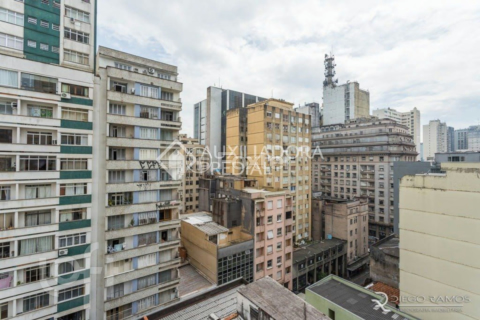 Image 11 - 998904