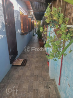 Image 31 - 998921