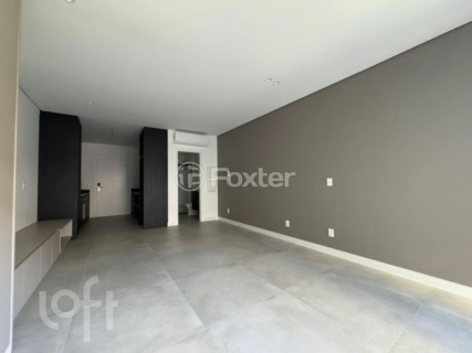 Image 7 - 998924