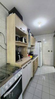 Image 8 - 998974
