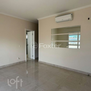 Image 33 - 999014