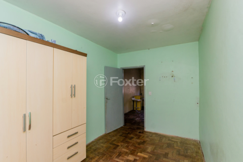 Image 7 - 999022