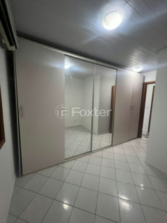 Image 7 - 999024