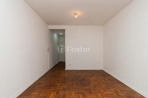 Image 5 - 999033