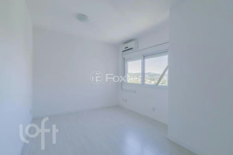 Image 7 - 999195