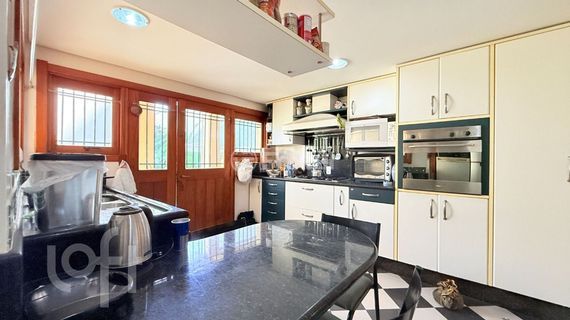 Image 22 - 999222