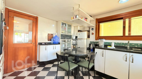 Image 21 - 999222