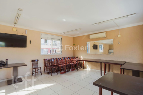 Image 37 - 999262