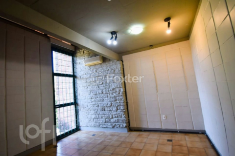 Image 31 - 999270