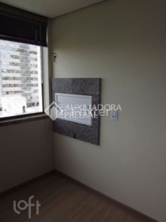 Image 3 - 999311
