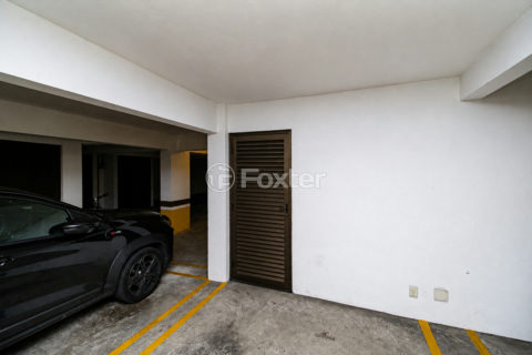 Image 37 - 999365