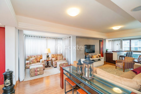 Image 5 - 999365