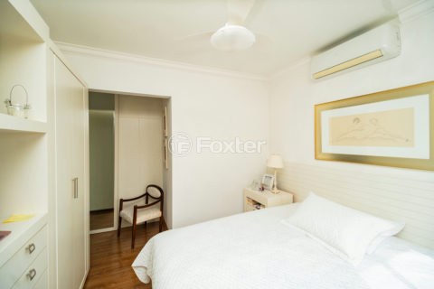 Image 20 - 999365