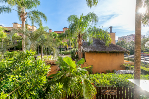 Image 5 - 999431