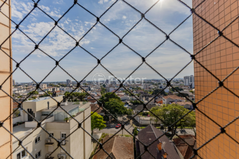 Image 22 - 999443