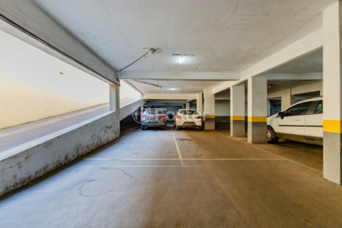 Image 31 - 999443