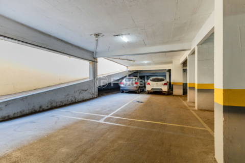 Image 30 - 999443